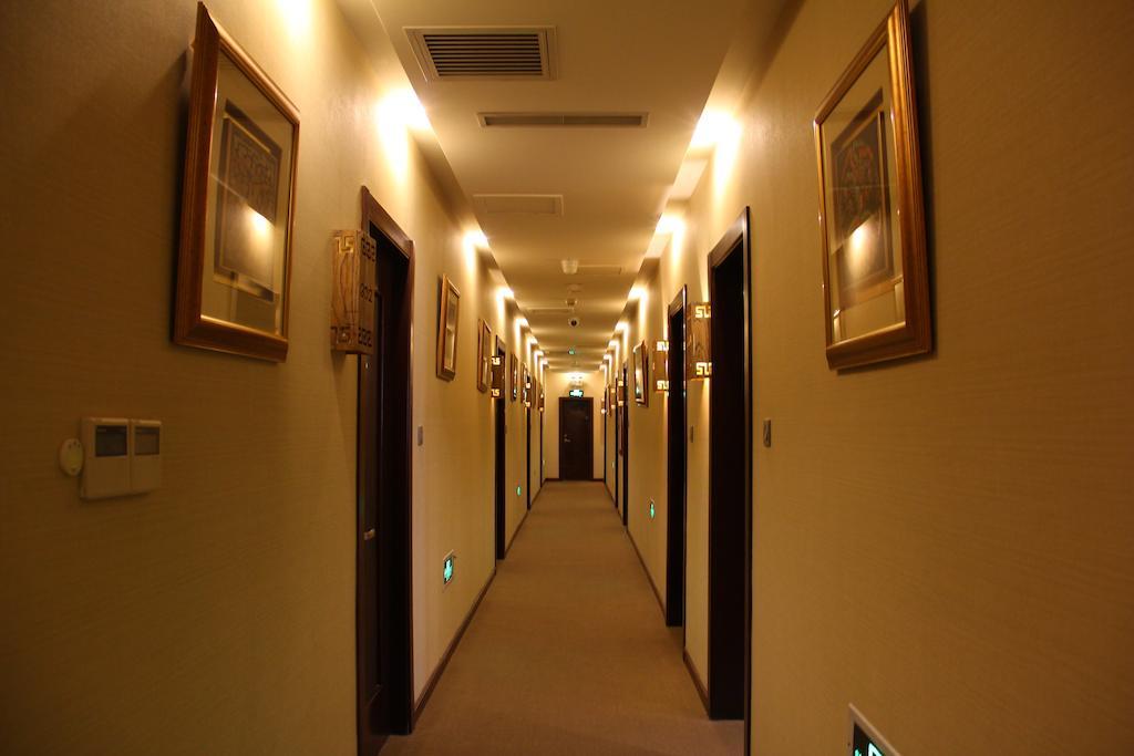 Beijing Imperial Courtyard Hotel Екстер'єр фото