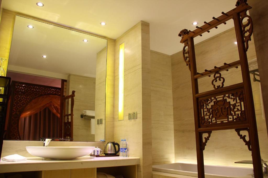 Beijing Imperial Courtyard Hotel Екстер'єр фото