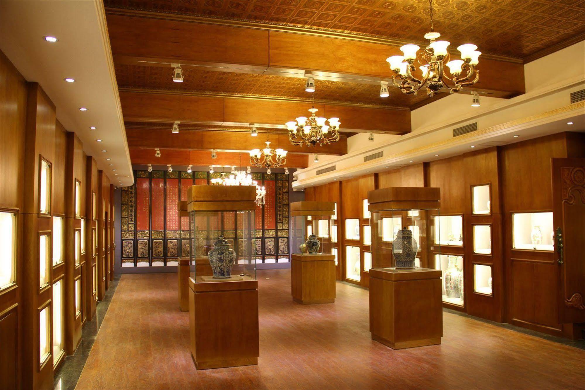Beijing Imperial Courtyard Hotel Екстер'єр фото